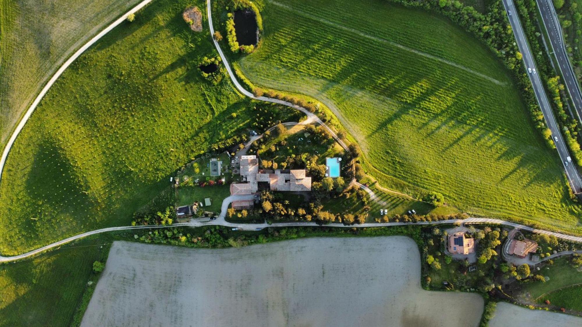 Agriturismo La Torre Di Monsindoli Siena Exterior photo